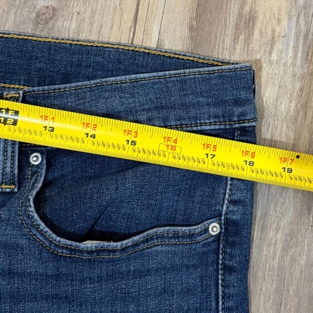 Levi's 315 Shaping‎ Bootcut Jeans Womens 34 Blue Denim Outdoor Travel Dark Wash